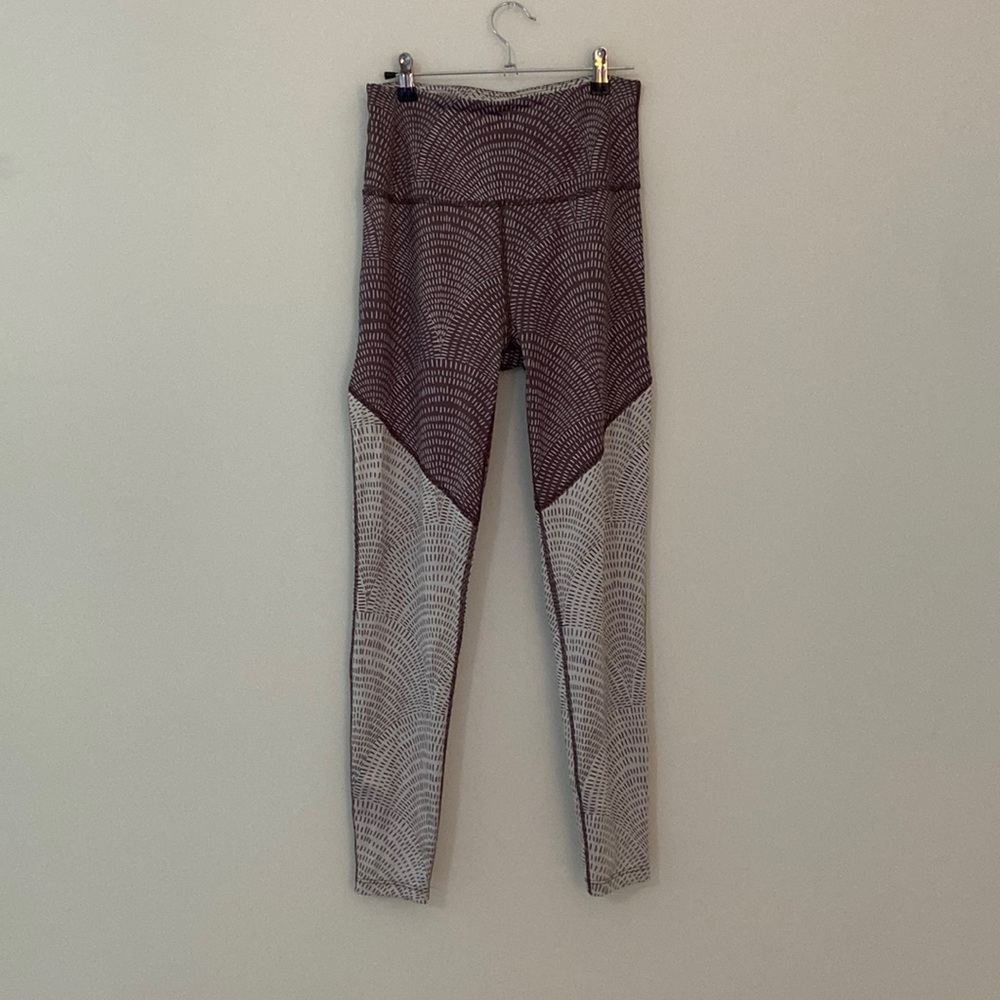 Beyond yoga leggings